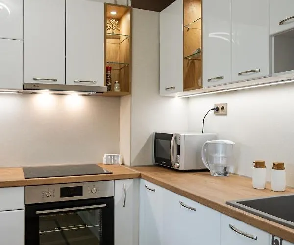 Apartment Second Next To Sea Garden