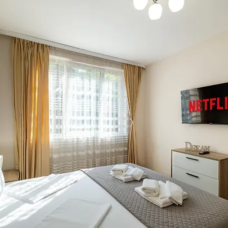 Second Next To Sea Garden 아파트 *