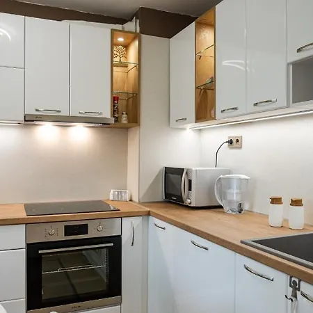 아파트 Second Next To Sea Garden