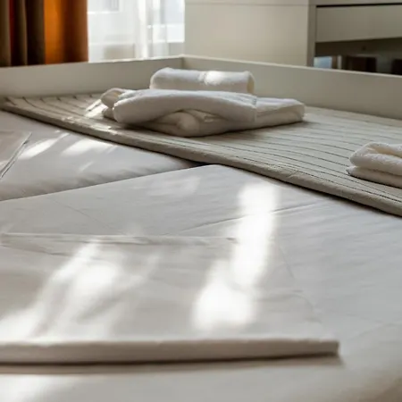 Second Next To Sea Garden 公寓 *