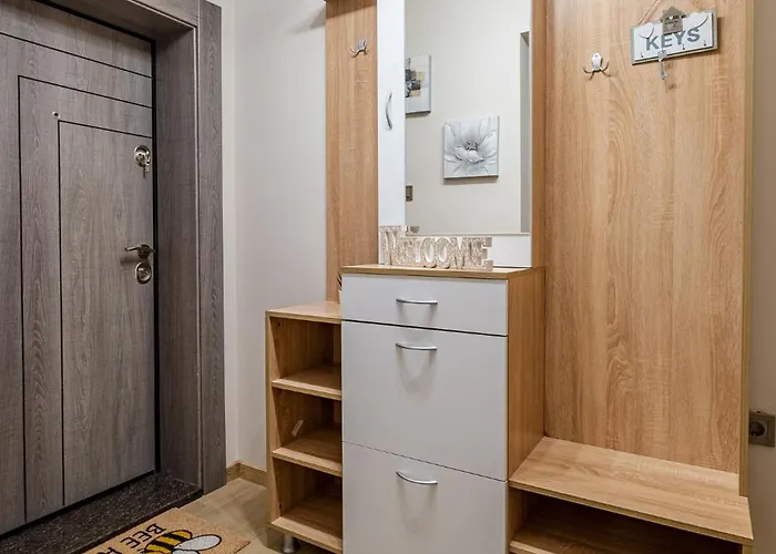 Second Next To Sea Garden Apartamento *