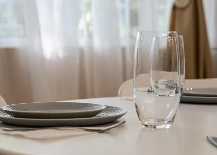 Second Next To Sea Garden Apartamento *